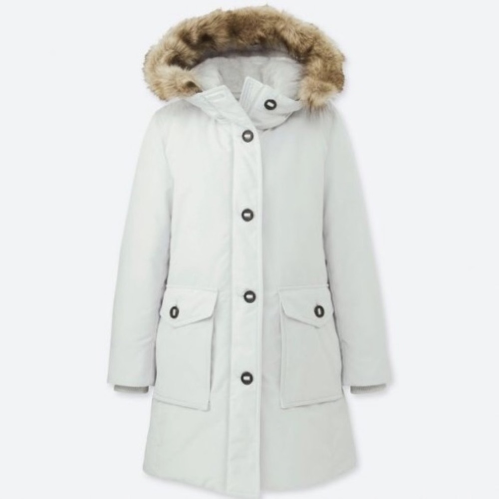 Uniqlo women white Ultra Warm Down Jacket XXS